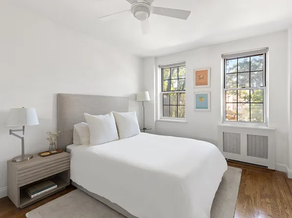 25 Minetta Lane image 5 of 6