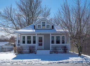 11 Paine St, Bellingham, MA 02019