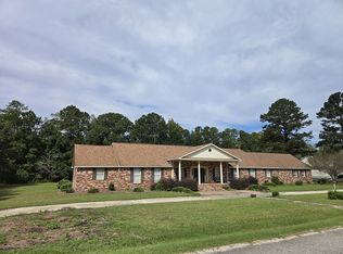 224 Country Club Blvd, Saint George, SC 29477