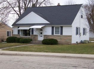 321 S Spring St, Random Lake, WI 53075