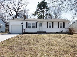 16101 E 17th St S, Independence, MO 64050