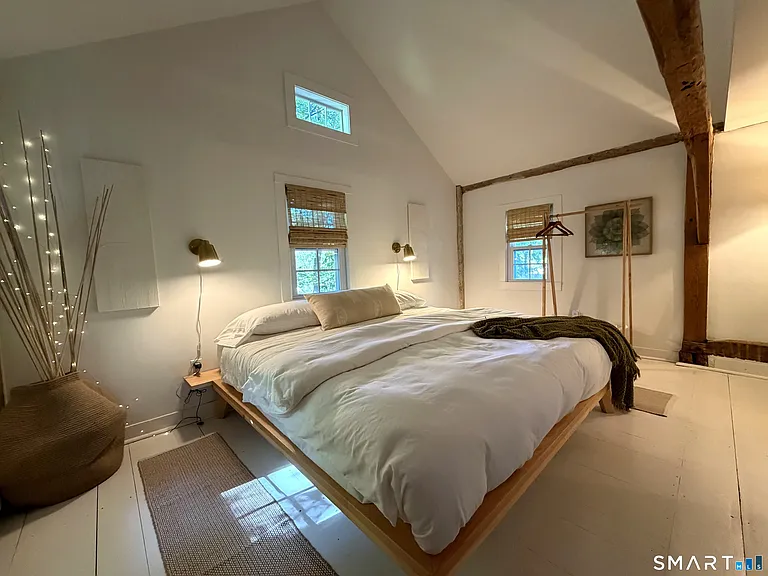 25 E Shore Rd — Photo 14