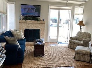 201 30th St #1, Newport Beach, CA 92663