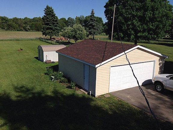 4th image of 6070 Courtland Dr NE