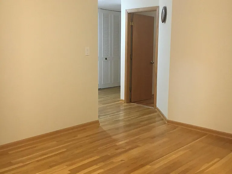 8836 N Western Ave #204D — Photo 14