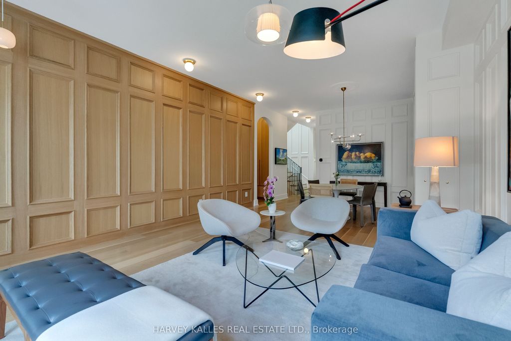 82 Sherwood Ave, Toronto, ON - View 6