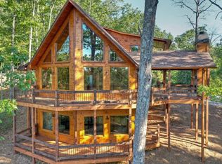 372 Bluebird Ln, Blue Ridge, GA 30513