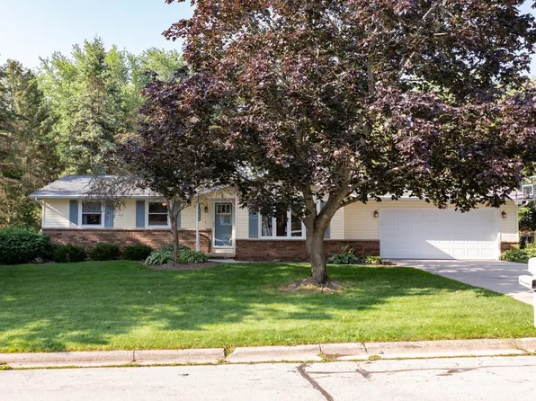 1601 Port St, Green Bay, WI 54313