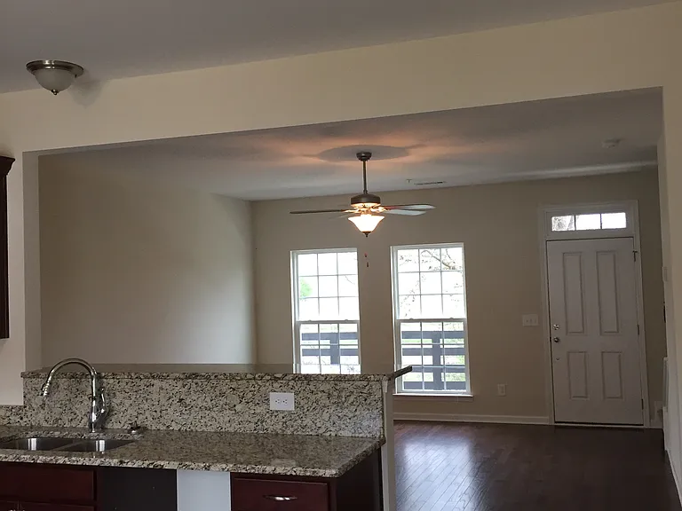 302 Oldbury Ln — Photo 10