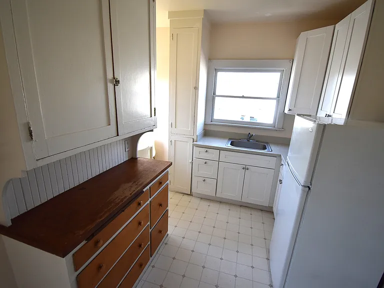 685 Fairview St #685 — Photo 9