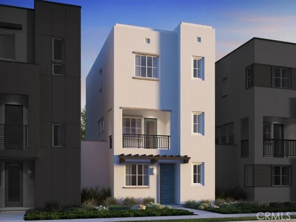 1669 W Yorktown Ln, San Pedro, CA 90732