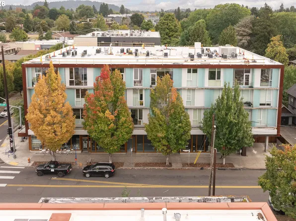 2530 SE 26th Ave APT 407, Portland, OR 97202