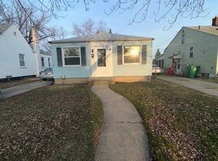 22036 Normandy Ave, Eastpointe, MI 48021