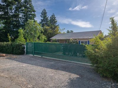 5633 20th St, Rio Linda, CA, 95673