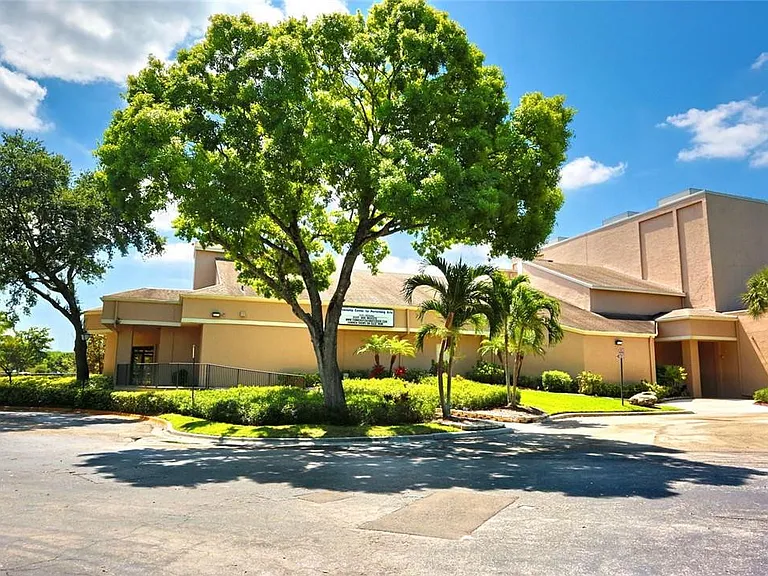 3559 Cocoplum Cir — Photo 24
