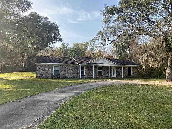 3rd image of 4517 Lakeview Dr