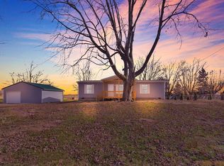 9206 W Lancaster Rd, Jeffersonville, OH 43128