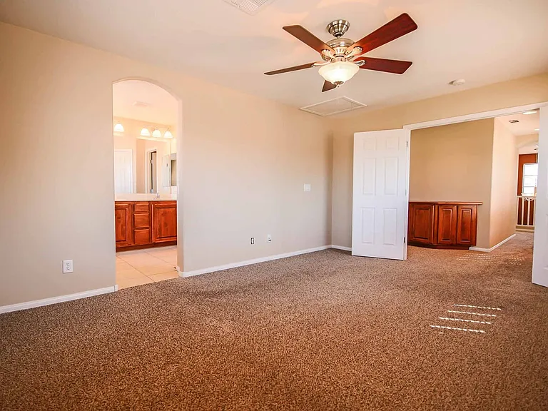 10879 Florence Hills St — Photo 11