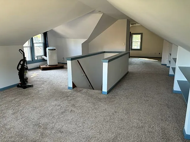 1238 Monroe Ave — Photo 32