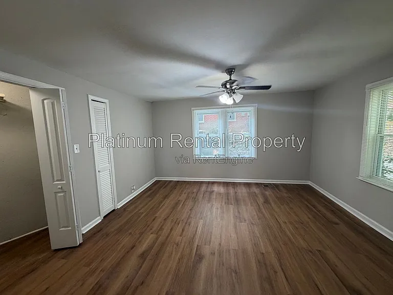 3224 Forrest Hills Dr SW — Photo 15