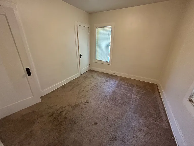 2114 E Woodstock Pl — Photo 13