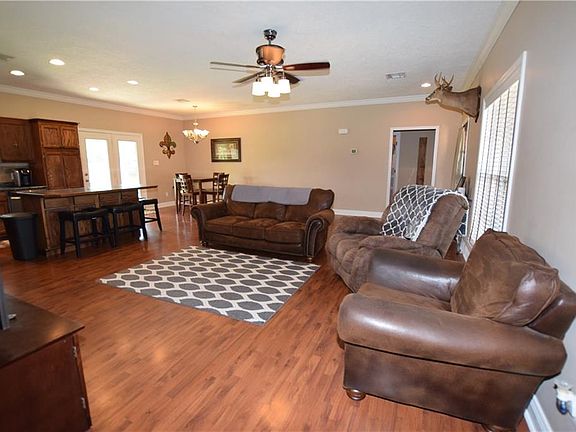 4th image of 1037 Wineberry Ln
