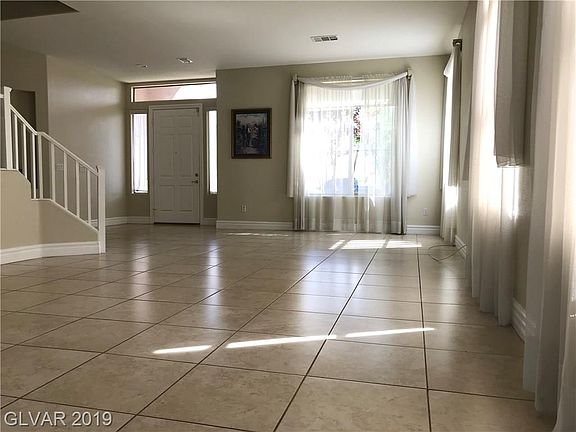 3rd image of 93 Chateau Whistler Ct