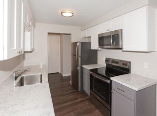 514 NE 97th St APT 202, Seattle, WA 98115
