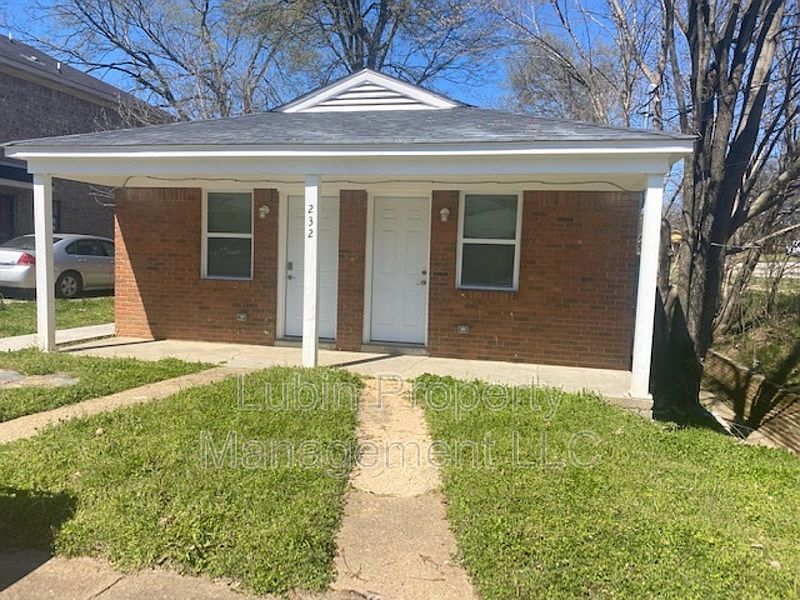 1st image of 232 Vaal Ave Unit D