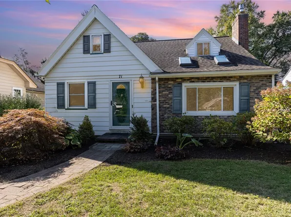71 Hartsdale Rd, Rochester, NY 14622