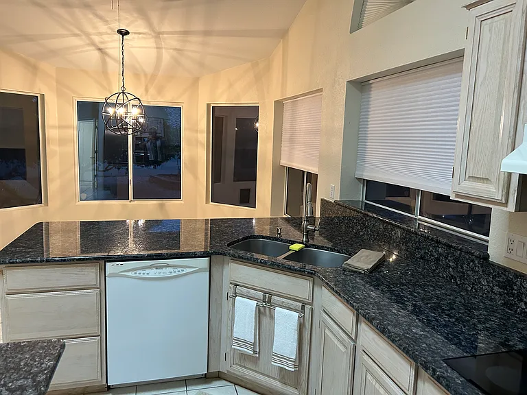 W Rose Pilar Ct — Photo 26