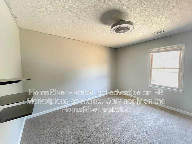 2280 Castle Royale Dr — Photo 22