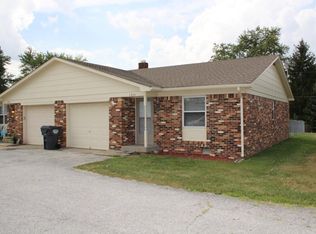 1834 Estates Dr #135, Greenwood, IN