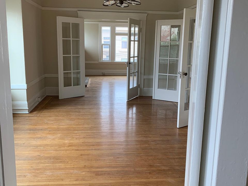 1st image of 502 19th Ave