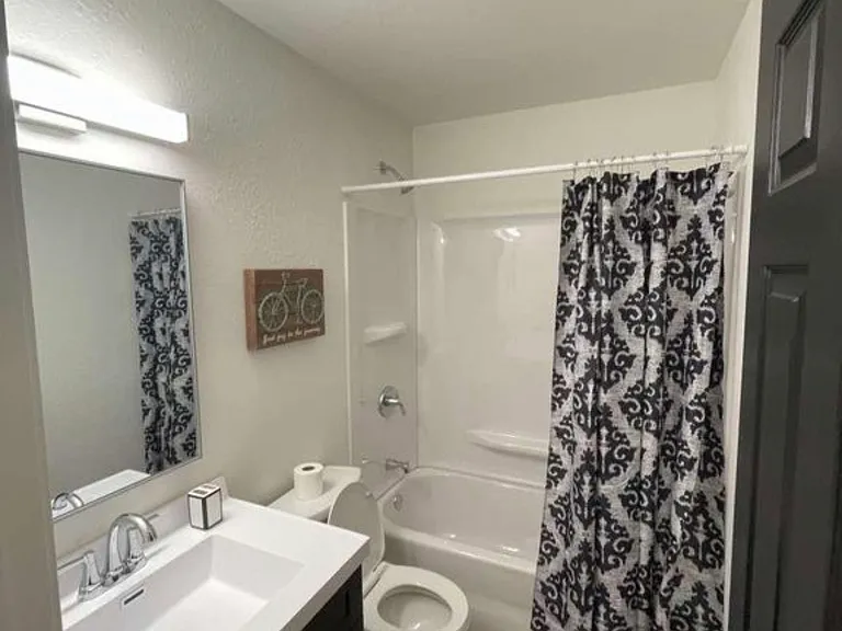 618 Arrowhead Dr — Photo 9