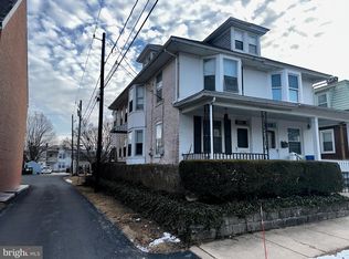 2214 Noble St, West Lawn, PA 19609