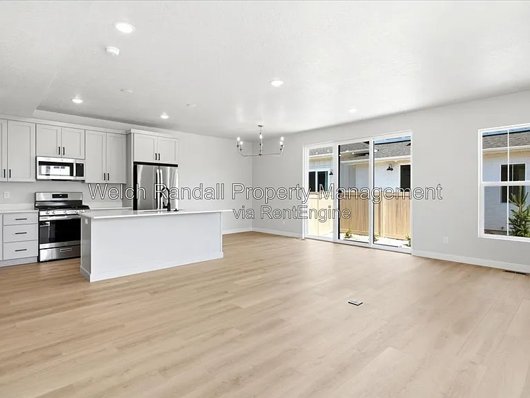 1452 N Pleasant View Dr — Photo 4