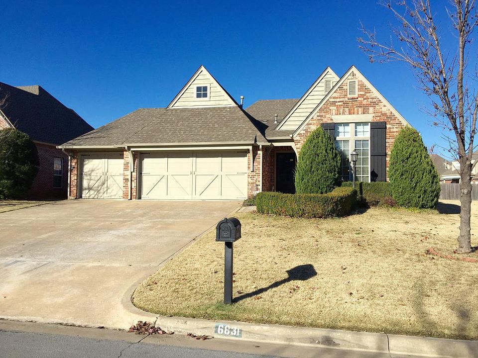 1 story 3 car garage