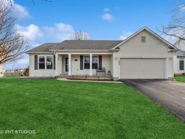 492 N Charles St, Cortland, IL 60112