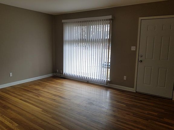2nd image of 11497 Framingham Dr