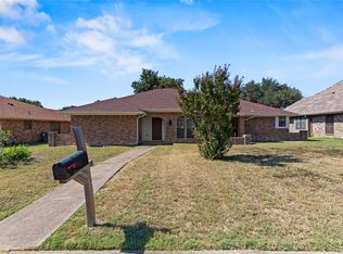 4243 Blackheath Rd, Dallas, TX 75227