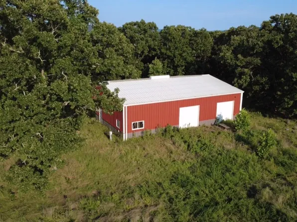 11927 S Crow Rd, Webbers Falls, OK 74470