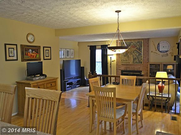 Breakfast area and sunken family room