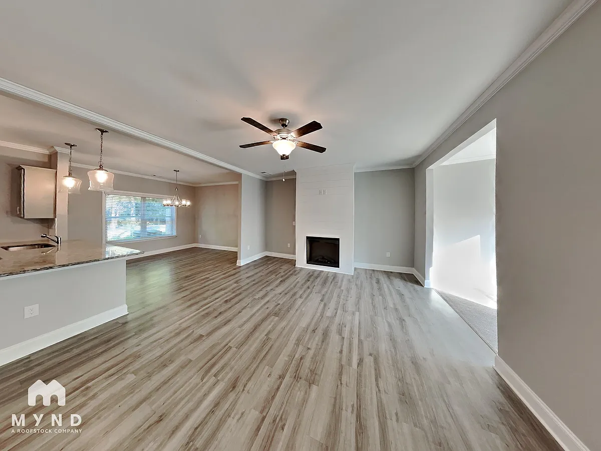 Building Photo - 7730 Fawn Cir