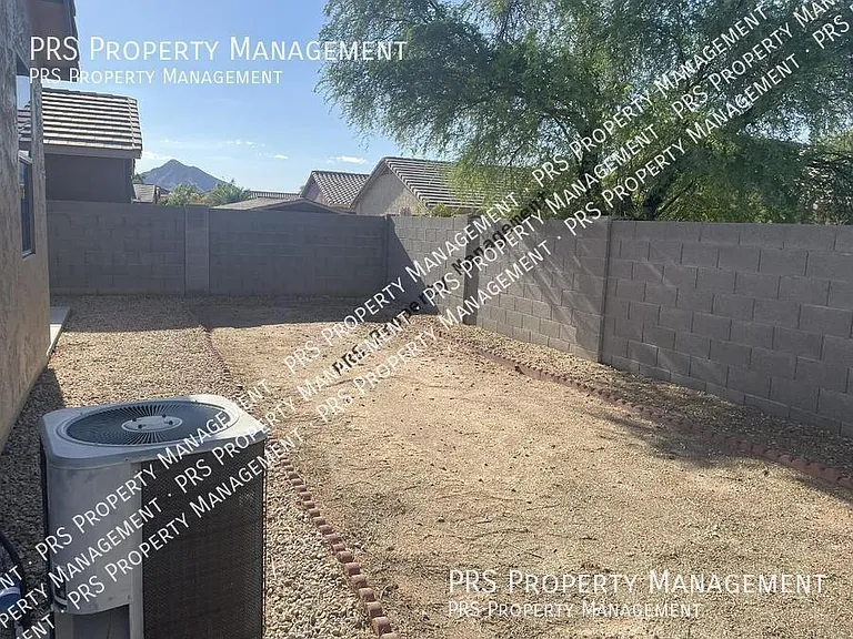 2306 W Kristina Ave — Photo 22