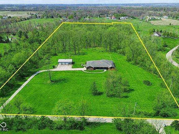 4th image of 4244 Flake Rd