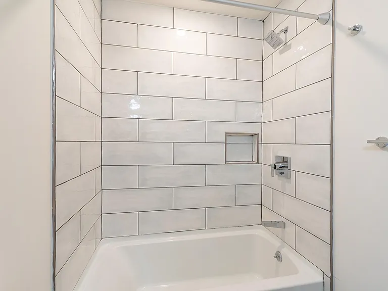 2413 Federal St #13 — Photo 15
