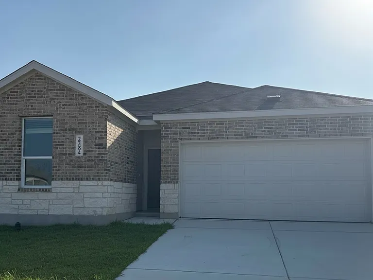 2284 Monument Hl — Photo 1