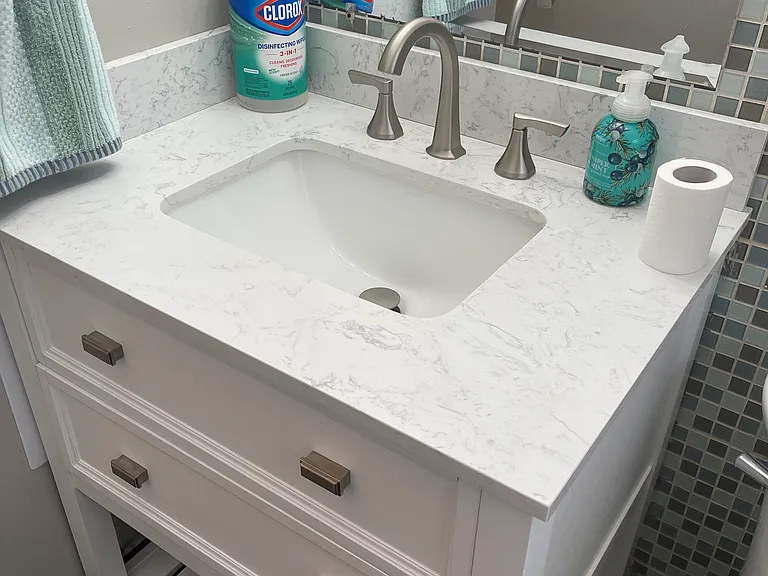 1403 E Main St — Photo 10