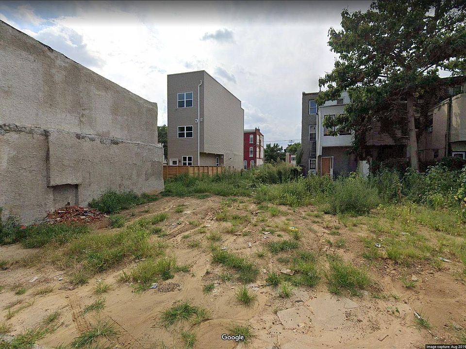 1st image of 2132 N Darien St